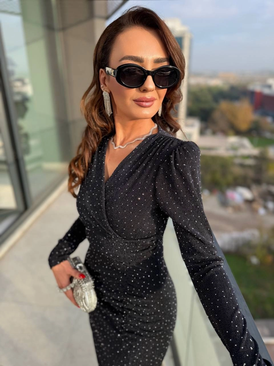 Taş%20Detaylı%20Likralı%20Astarlı%20Kalem%20Elbise