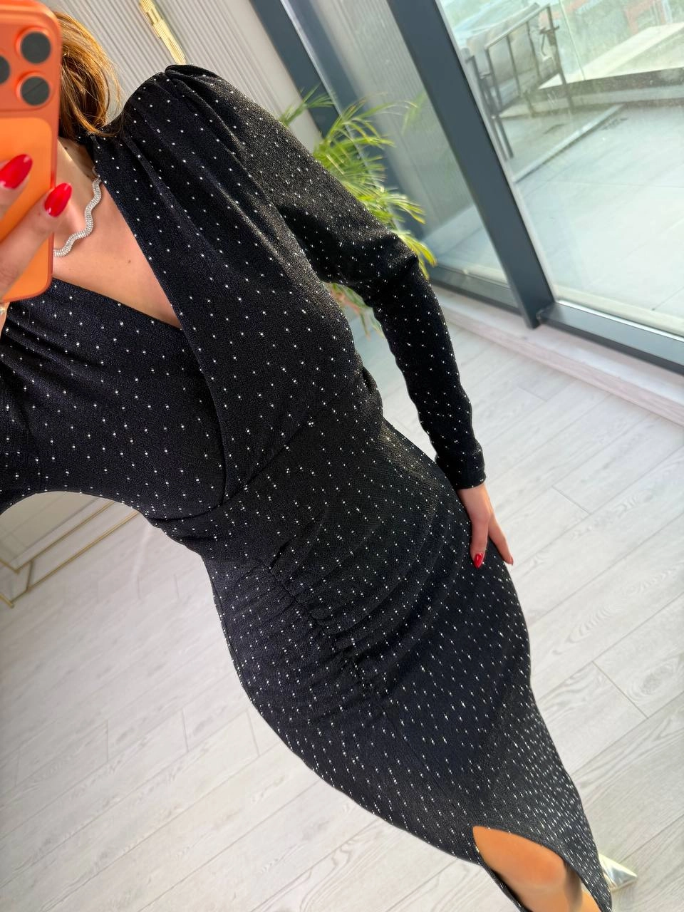 Taş%20Detaylı%20Likralı%20Astarlı%20Kalem%20Elbise