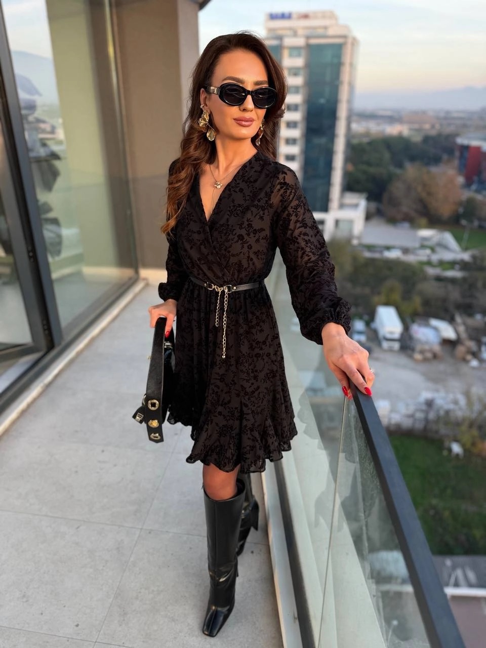 Siyah%20Kemeri%20Flok%20Baskılı%20Lüks%20Kalite%20Astarlı%20Şifon%20Elbise