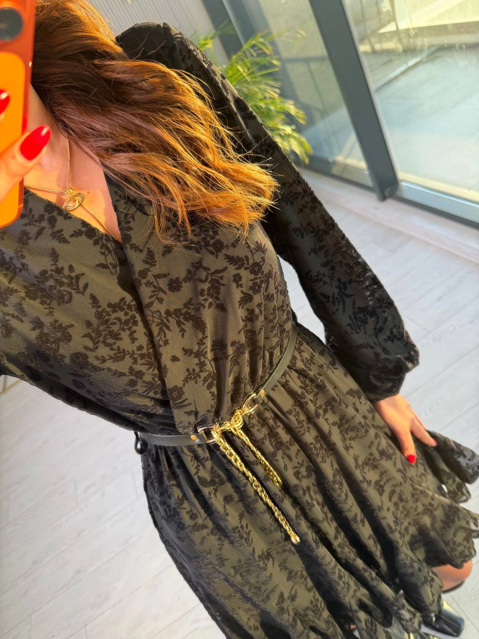 Siyah%20Kemeri%20Flok%20Baskılı%20Lüks%20Kalite%20Astarlı%20Şifon%20Elbise