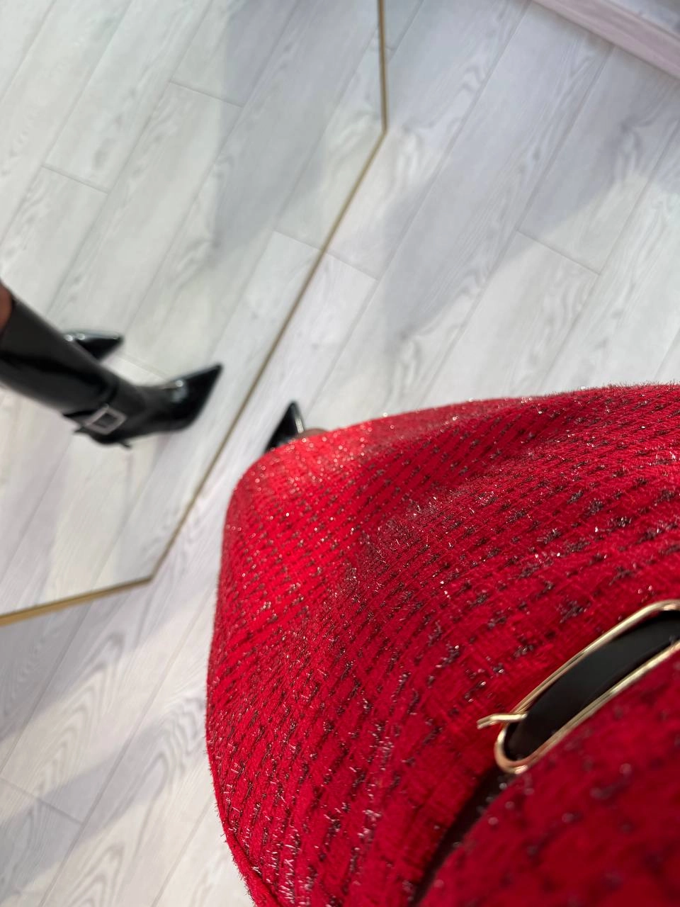 Kırmızı%20Kemerli%20Lüks%20Kalite%20Tuvid%20Elbise