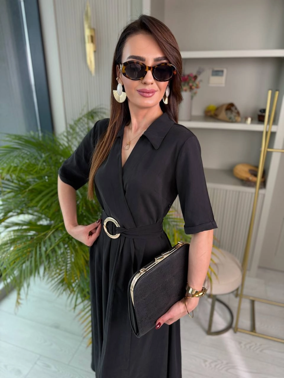 Siyah%20Tensel%20Kumaş%20Cepli%20Kruvaze%20Yaka%20Elbise