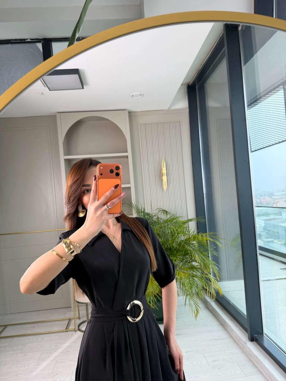 Siyah%20Tensel%20Kumaş%20Cepli%20Kruvaze%20Yaka%20Elbise