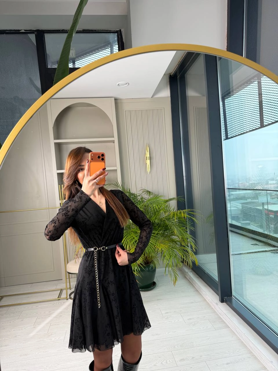 Siyah%20Kemerli%20Flok%20Baskı%20Elbise