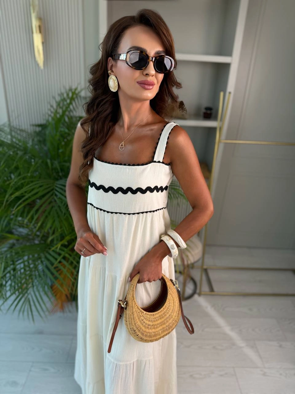 Natural%20Bej%20Şerit%20Detaylı%20Astarlı%20Keten%20Elbise