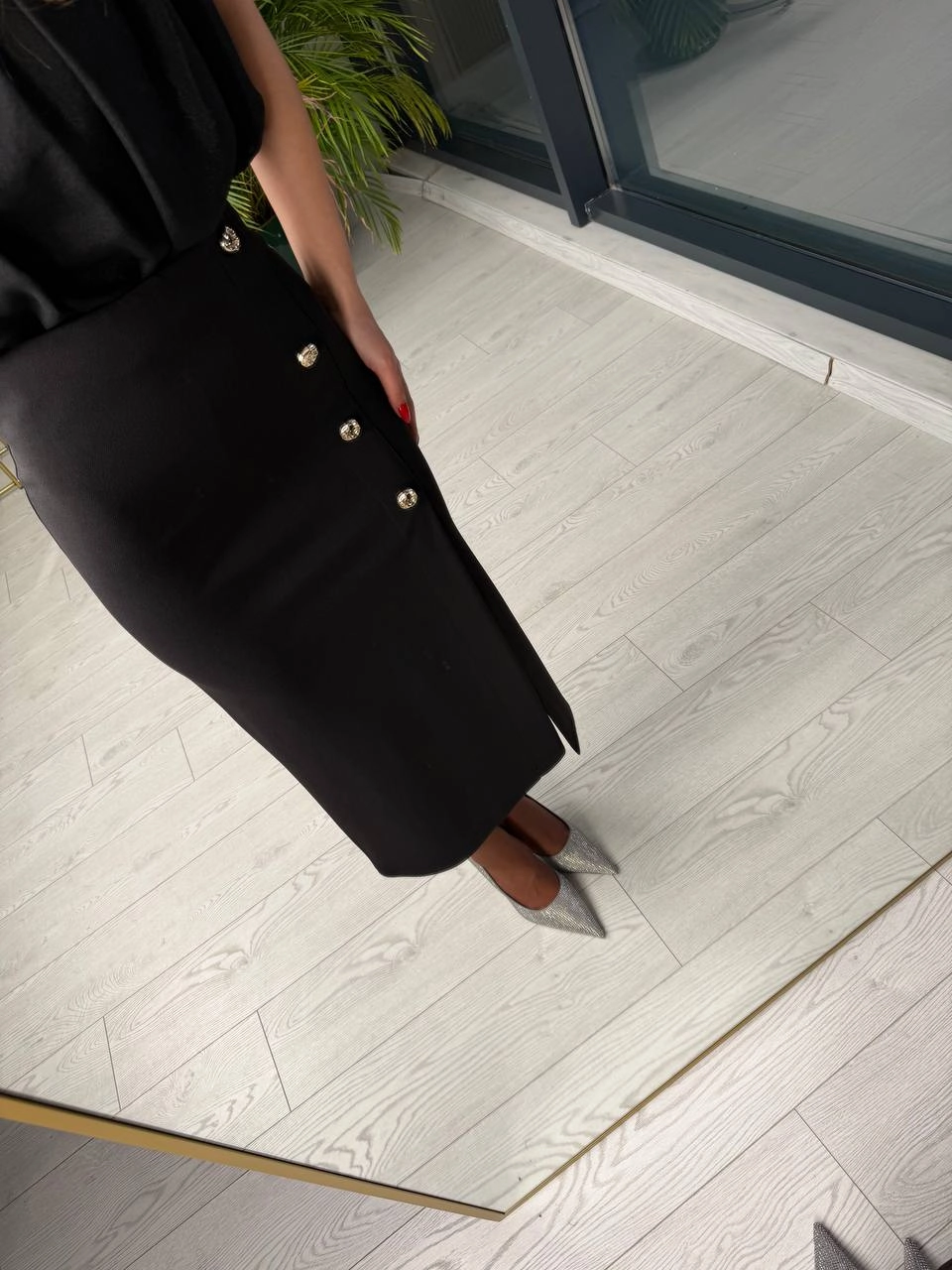 Siyah%20Zara%20Model%20Likralı%20Çelik%20Kumaş%20Düğme%20Detay%20Kalem%20Etek