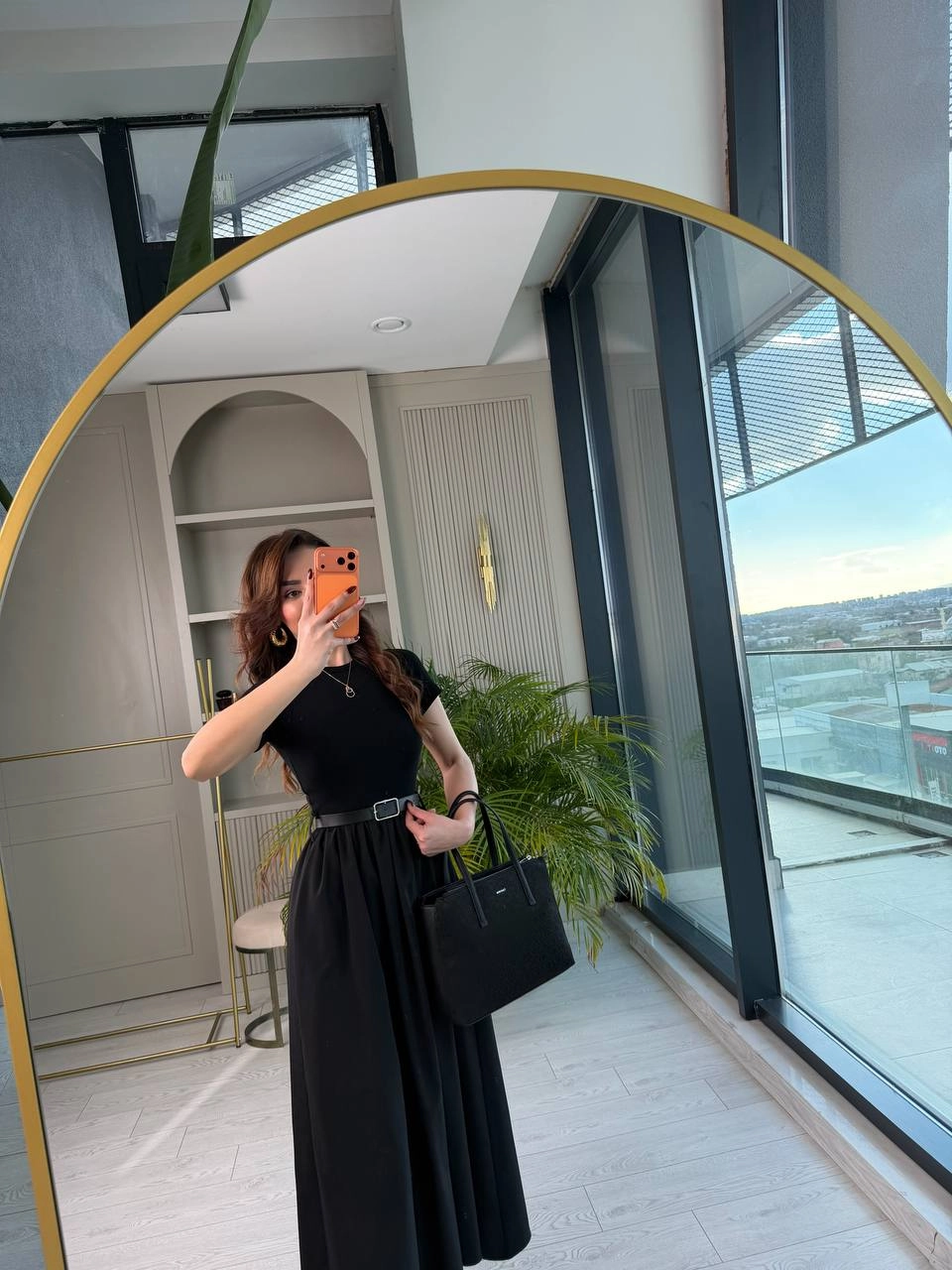 Siyah%20Kemerli%20Eteği%20Poplin%20Kısa%20Kol%20Elbise