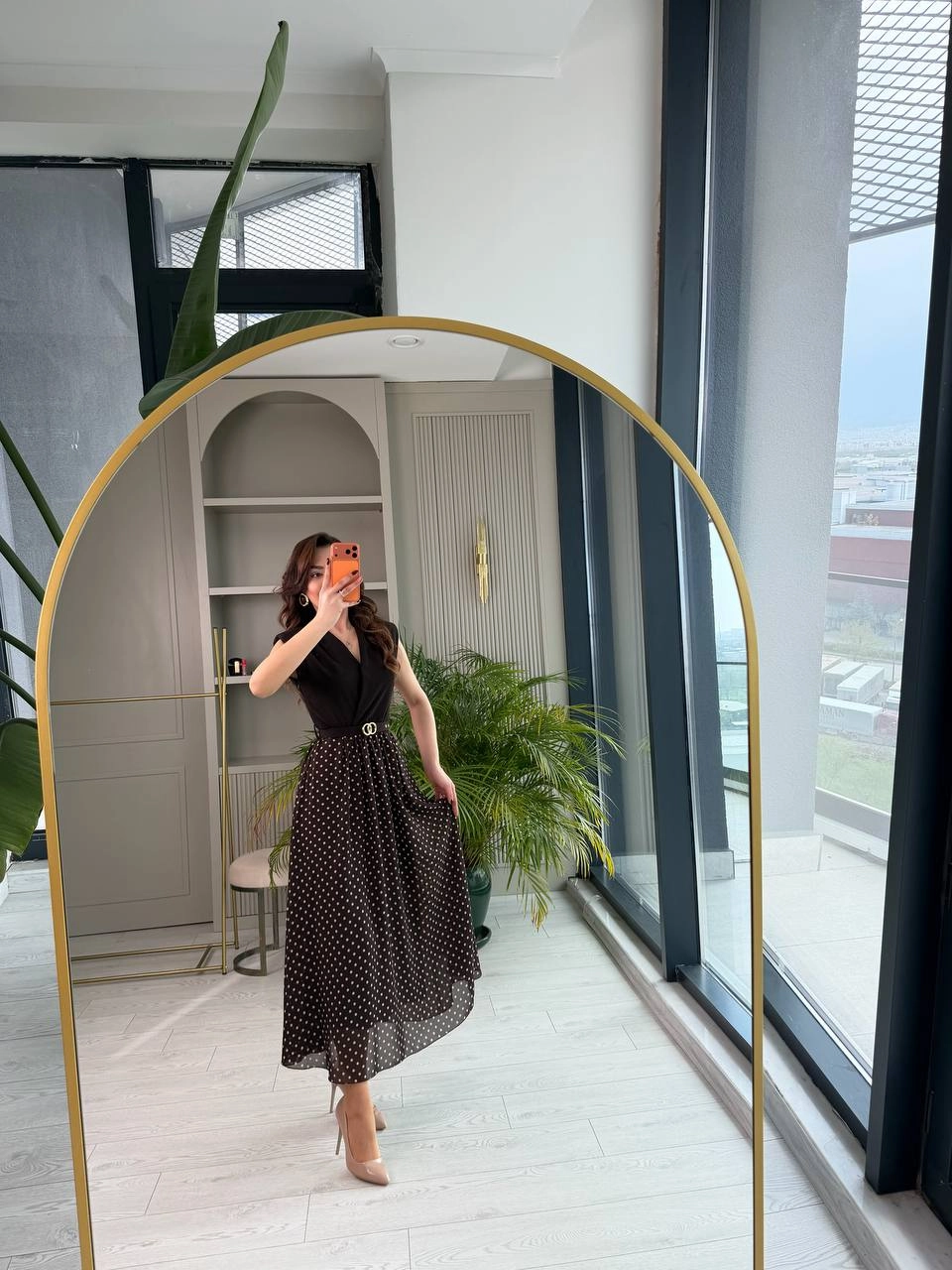 Kahverengi%20Puantiye%20Desen%20Astarlı%20Kemerli%20Elbise