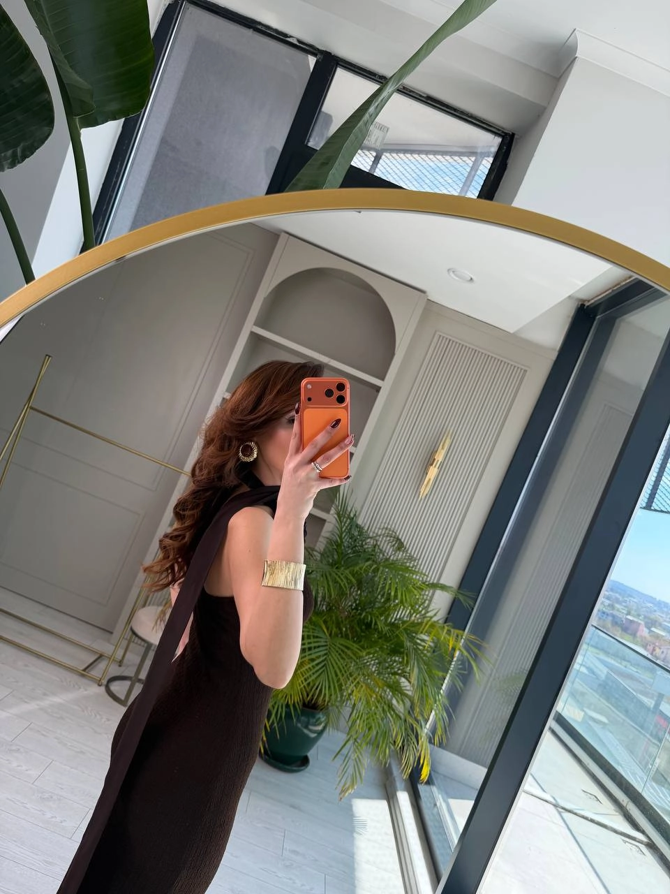 Kahverengi%20Tasarım%20Bağlamalı%20Broşlu%20Dantel%20Astarlı%20Elbise