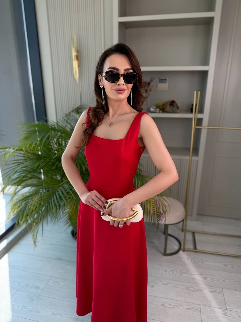 Kırmızı%20Kuşak%20Detaylı%20Double%20Krep%20Kumaş%20Çan%20Elbise