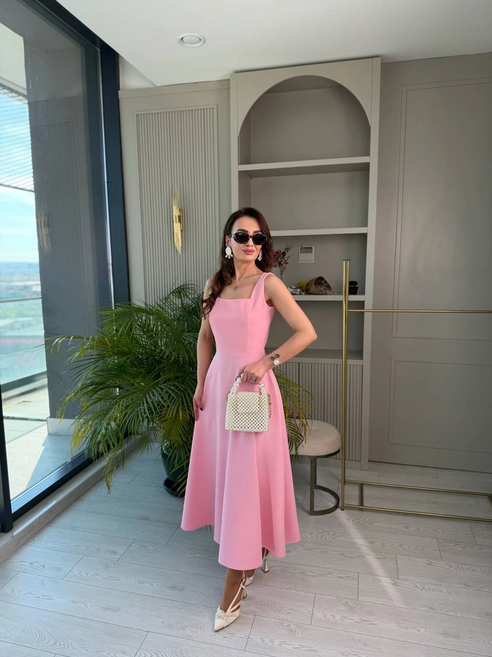 Barbie%20Pembe%20Kuşak%20Detaylı%20Double%20Krep%20Kumaş%20Çan%20Elbise
