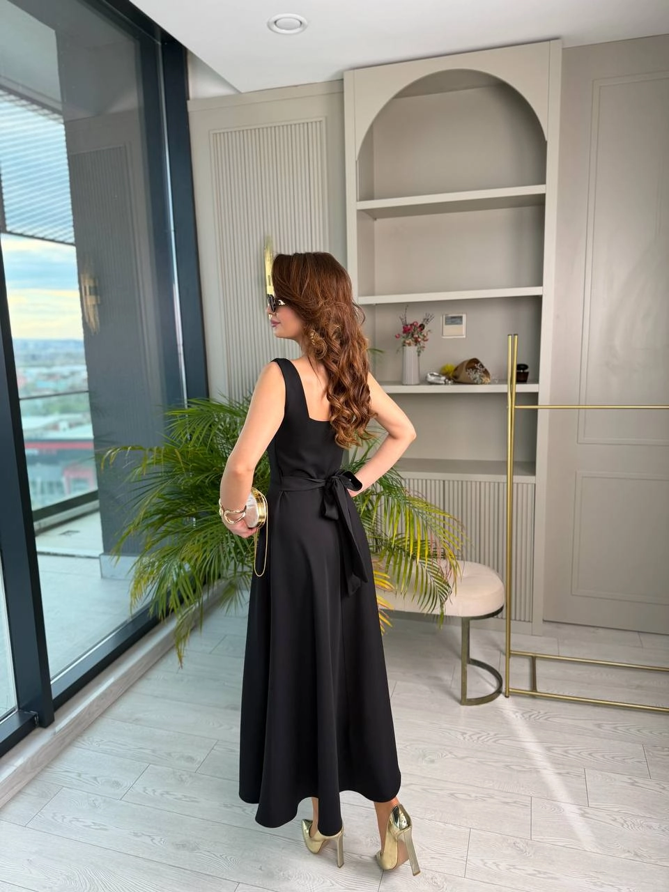 Siyah%20Kuşak%20Detaylı%20Double%20Krep%20Kumaş%20Çan%20Elbise