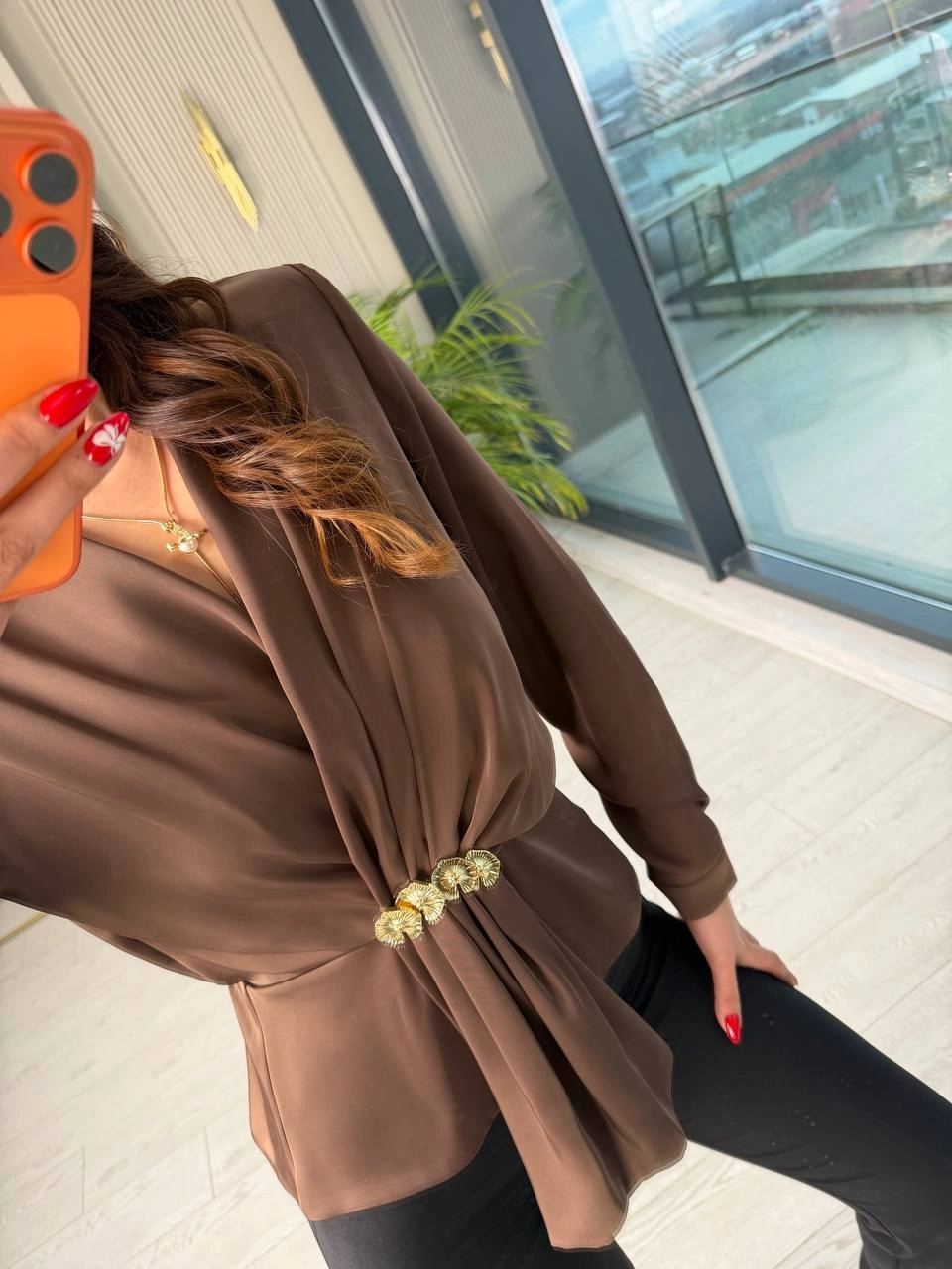 Kahverengi%20Lüks%20Kalite%20Bel%20Detay%20Tok%20Saten%20Bluz