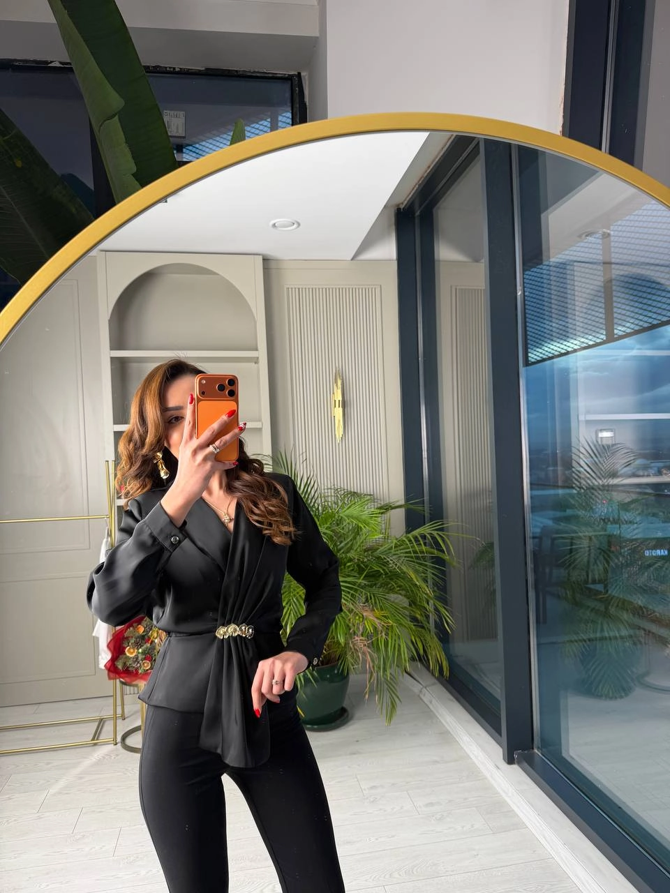 Siyah%20Lüks%20Kalite%20Bel%20Detay%20Tok%20Saten%20Bluz