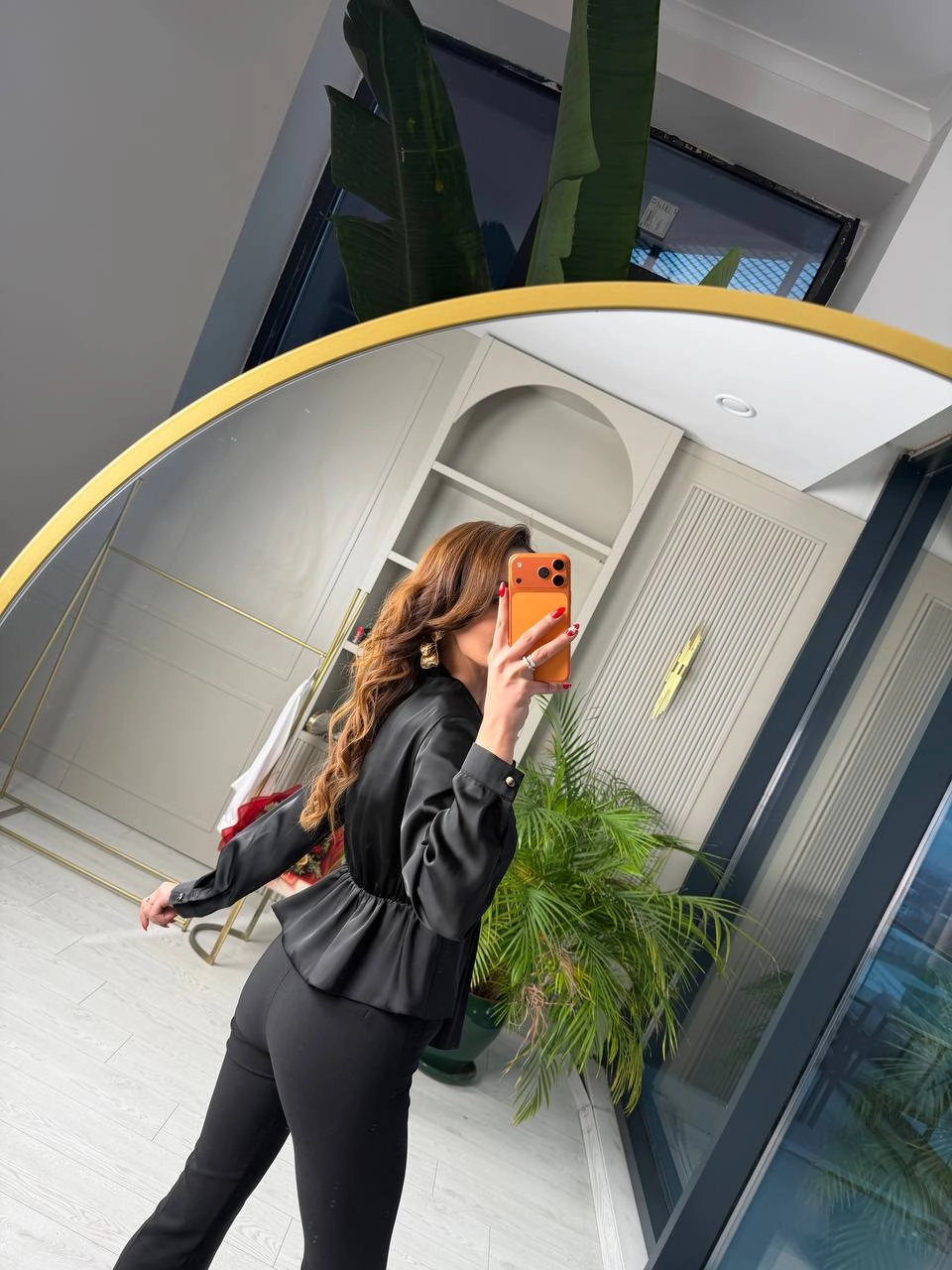 Siyah%20Lüks%20Kalite%20Bel%20Detay%20Tok%20Saten%20Bluz