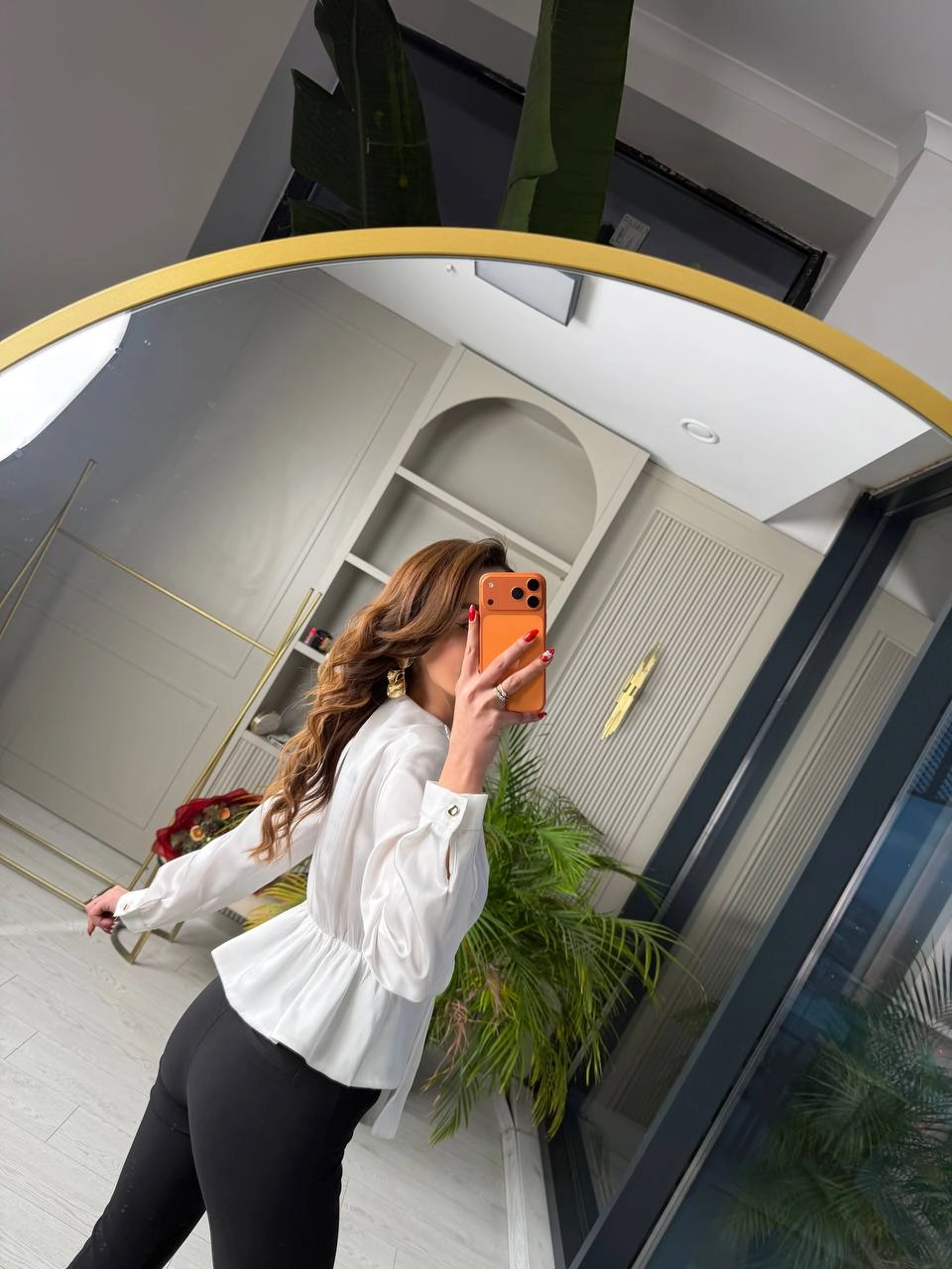 Ekru%20Lüks%20Kalite%20Bel%20Detay%20Tok%20Saten%20Bluz