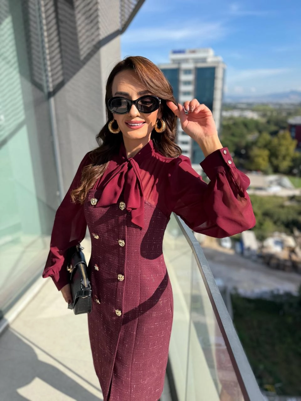 Tasarım%20Bordo%20Şifon%20Detaylı%20Astarlı%20Tuvid%20Elbise