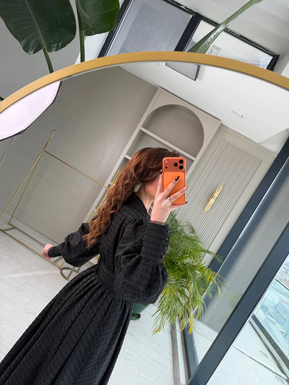 Siyah%20Tasarım%20%100%20Pamuklu%20Kuşak%20Detaylı%20Astarlı%20Brode%20Elbise