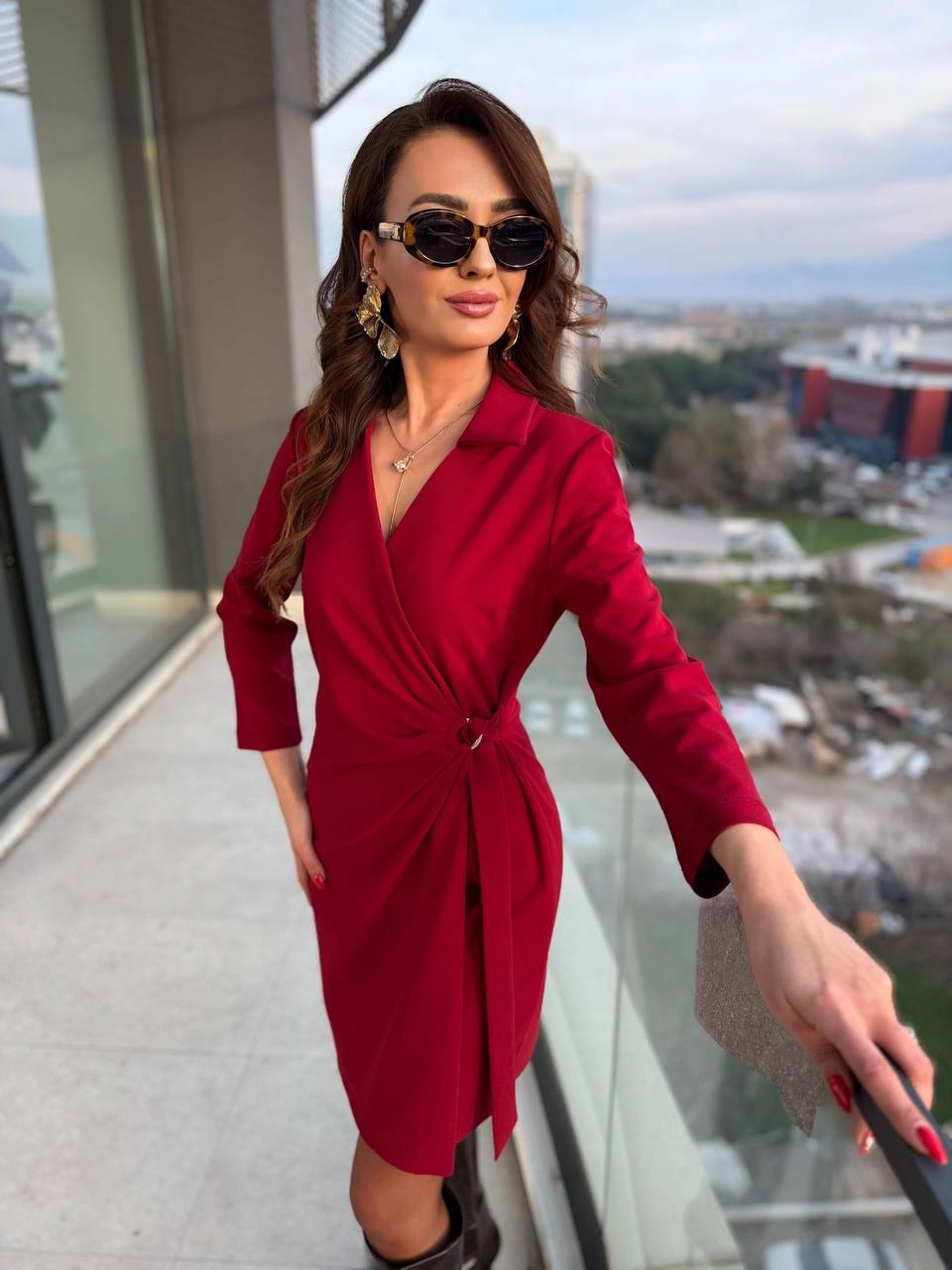 Bordo%20Kruvaze%20Bel%20Detaylı%20Double%20Krep%20Kumaş%20Elbise