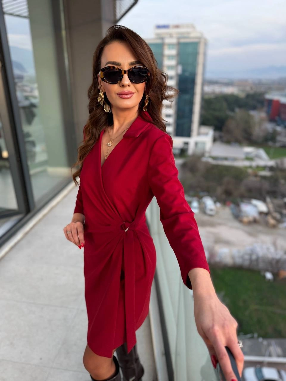 Bordo%20Kruvaze%20Bel%20Detaylı%20Double%20Krep%20Kumaş%20Elbise