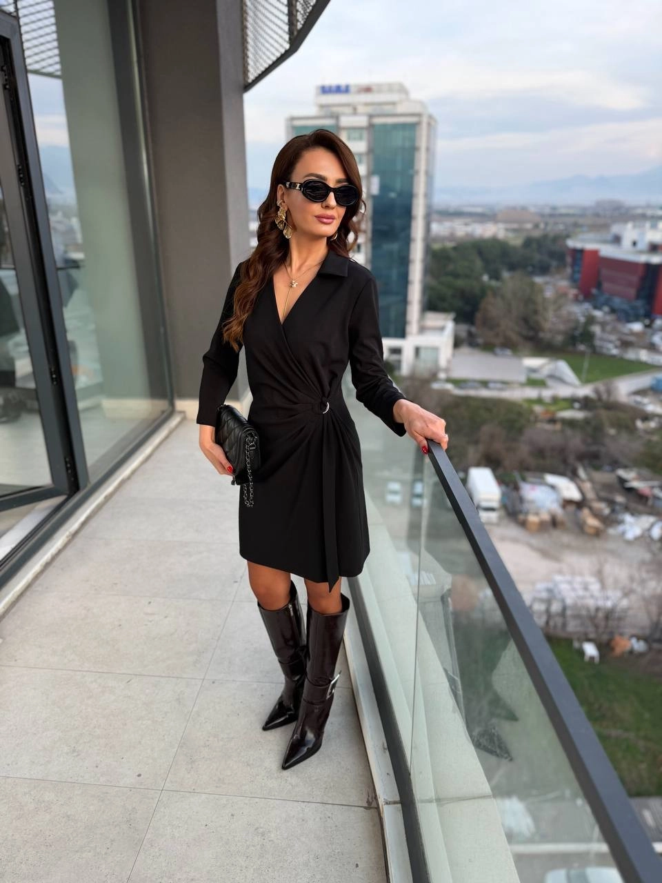 Siyah%20Kruvaze%20Bel%20Detaylı%20Double%20Krep%20Kumaş%20Elbise