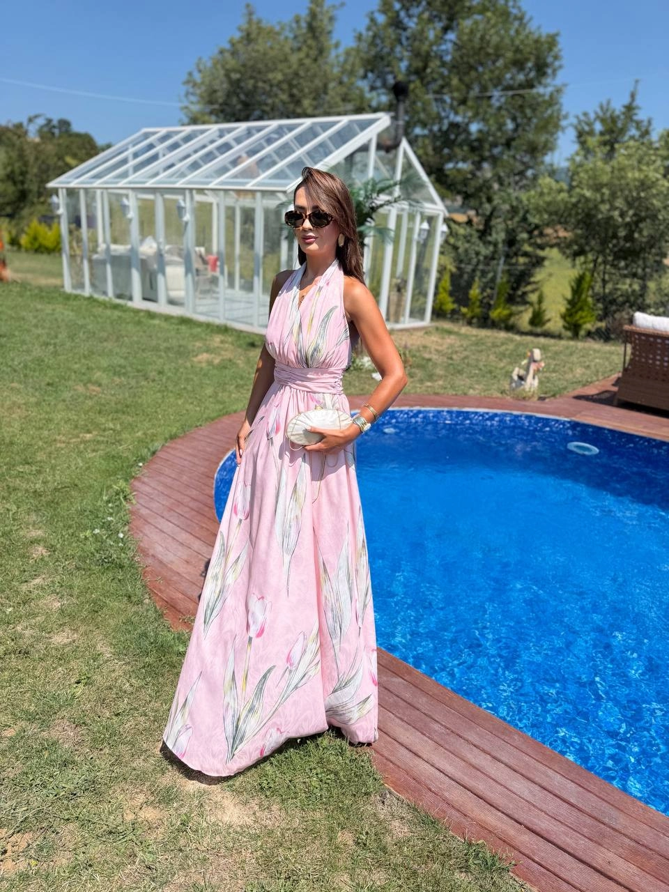 Pembe%20Desenli%20Dubai%20Saten%20Kumaş%20Maxi%20Boy%20Elbise