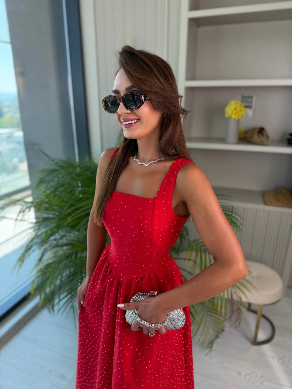 Kırmızı%20Minimal%20Taşlı%20Double%20Krep%20Kumaş%20Bel%20Bağlamalı%20Elbise
