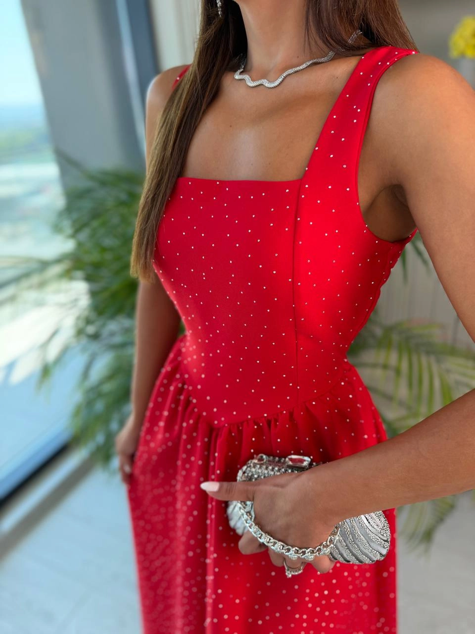 Kırmızı%20Minimal%20Taşlı%20Double%20Krep%20Kumaş%20Bel%20Bağlamalı%20Elbise