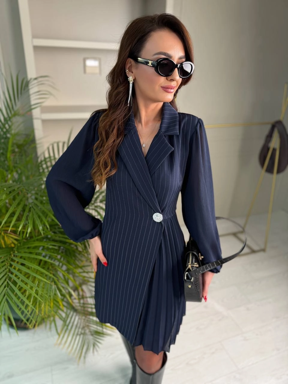 Tasarım%20Lacivert%20Çizgili%20Şifon%20Pilise%20Detay%20Elbise