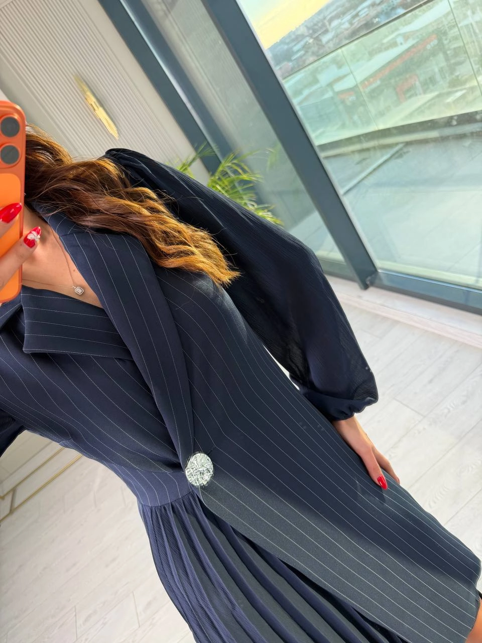 Tasarım%20Lacivert%20Çizgili%20Şifon%20Pilise%20Detay%20Elbise