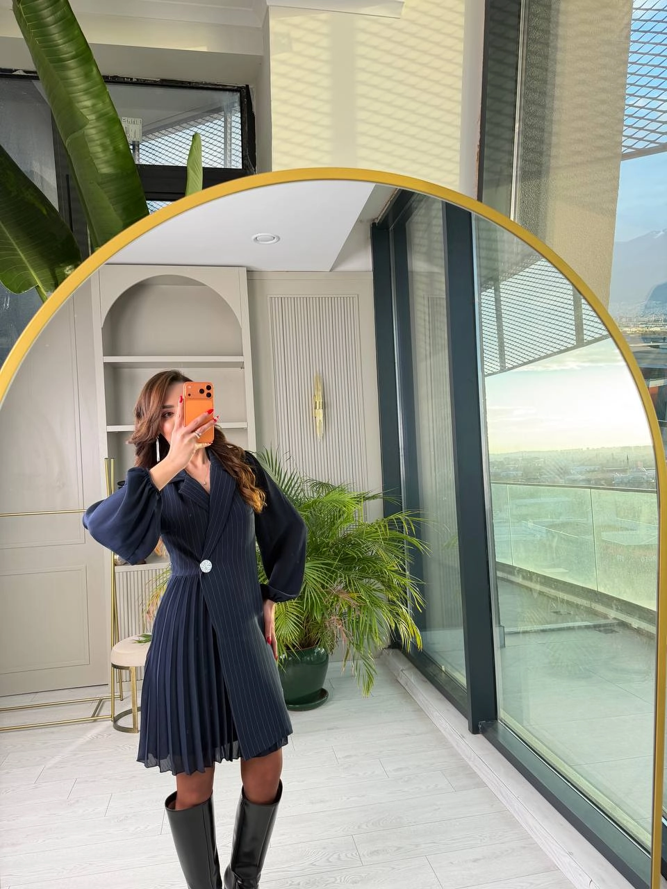 Tasarım%20Lacivert%20Çizgili%20Şifon%20Pilise%20Detay%20Elbise