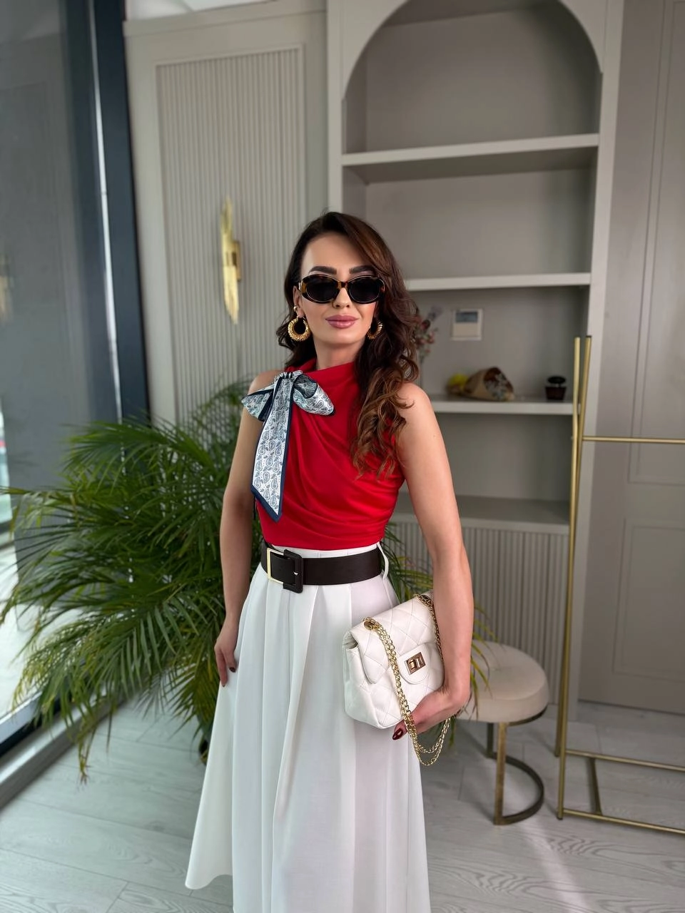 Beyaz%20Kemerli%20Lüks%20Kalite%20Etek