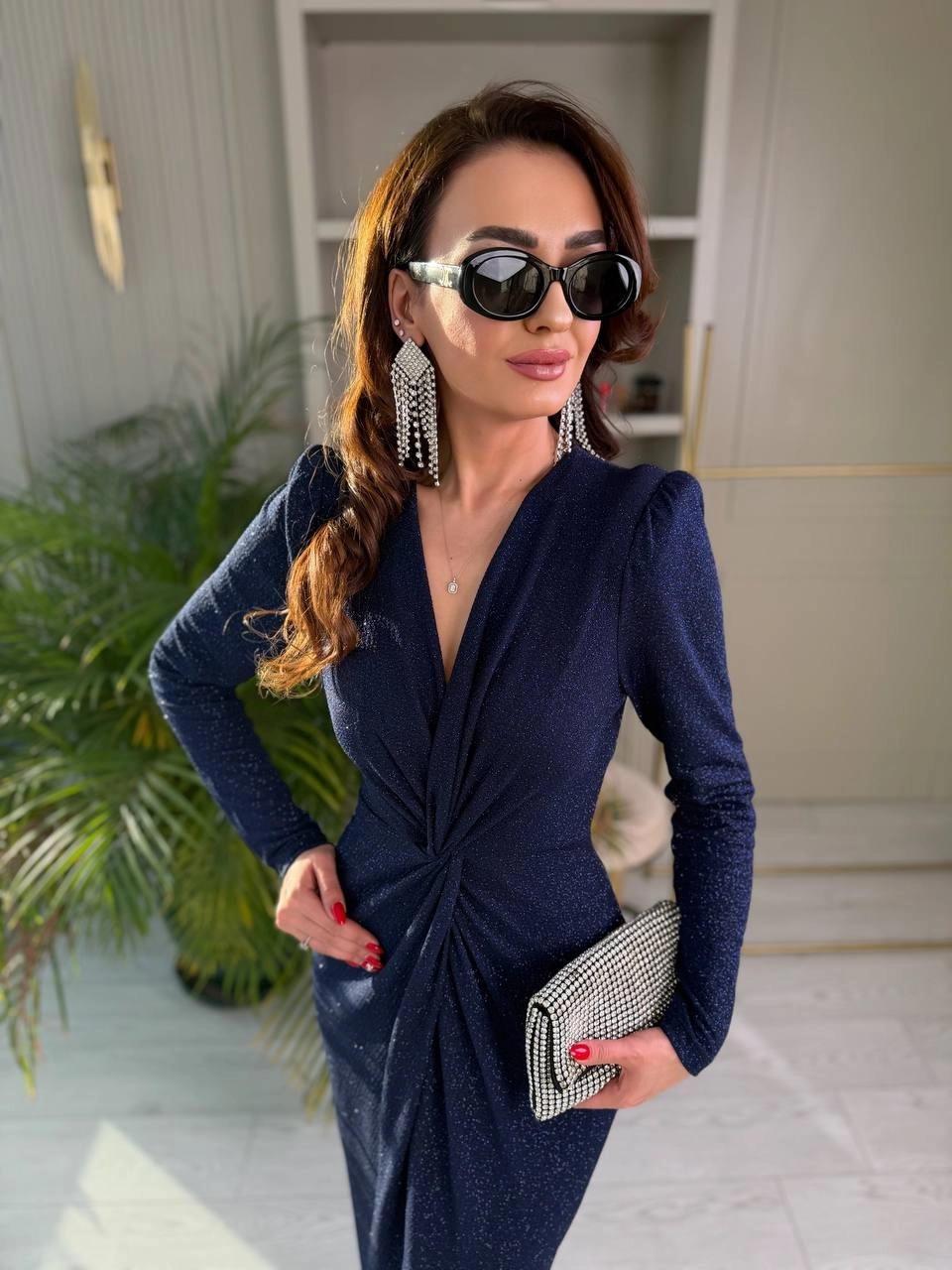 Lacivert%20Düğüm%20Detaylı%20Işıltılı%20Kumaş%20Likralı%20Elbise