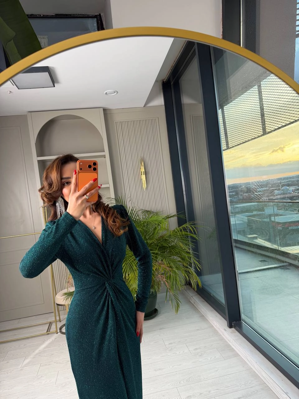 Zümrüt%20Düğüm%20Detaylı%20Işıltılı%20Kumaş%20Likralı%20Elbise