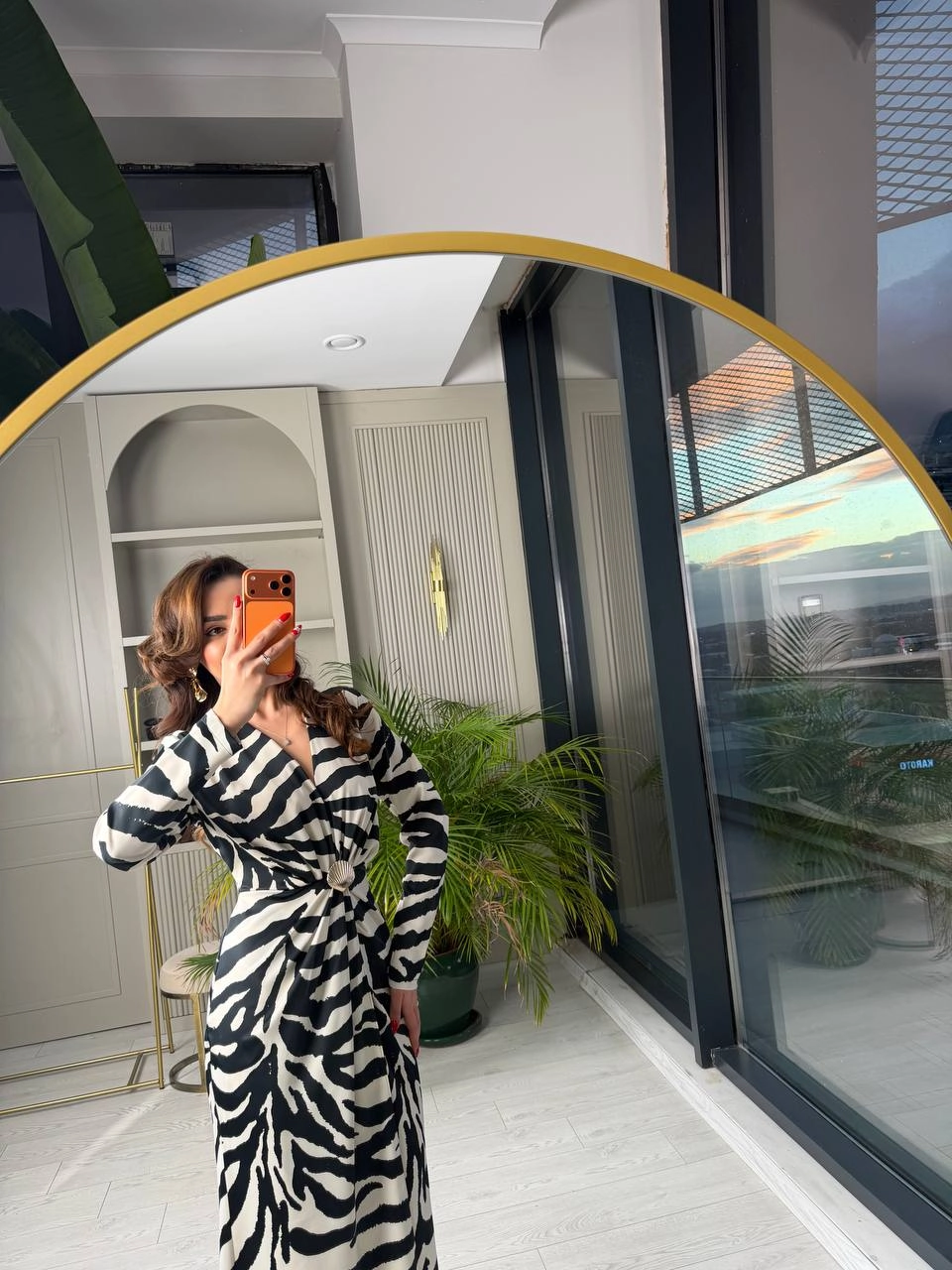 Zebra%20Desen%20Bel%20Toka%20Detaylı%20Tok%20Saten%20Lüks%20Kalite%20Elbise