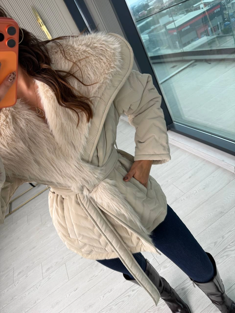 Bej%20Full%20Astarlı%20Kürk%20Detaylı%20İthal%20Kaban