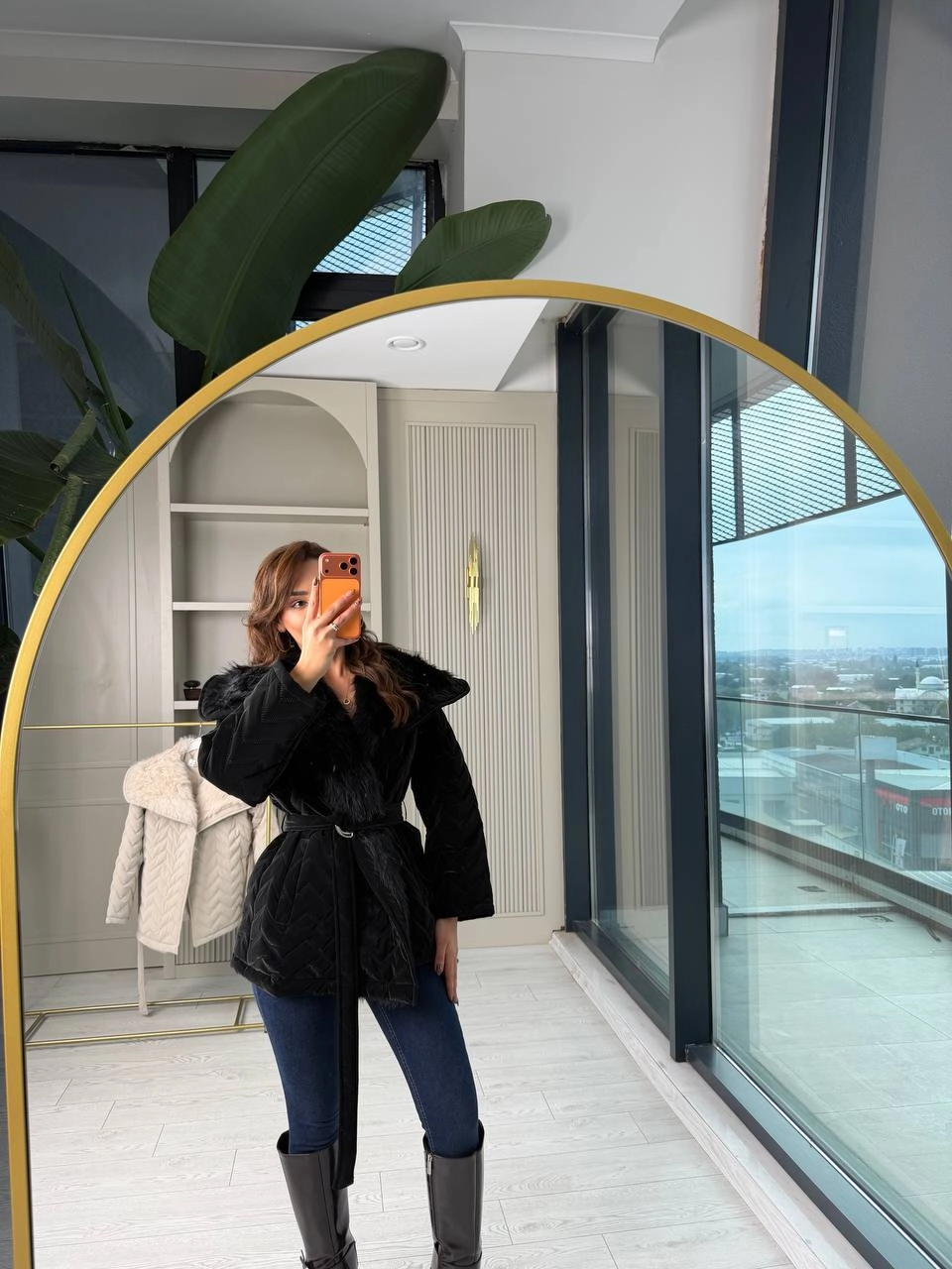 Siyah%20Full%20Astarlı%20Kürk%20Detaylı%20İthal%20Kaban