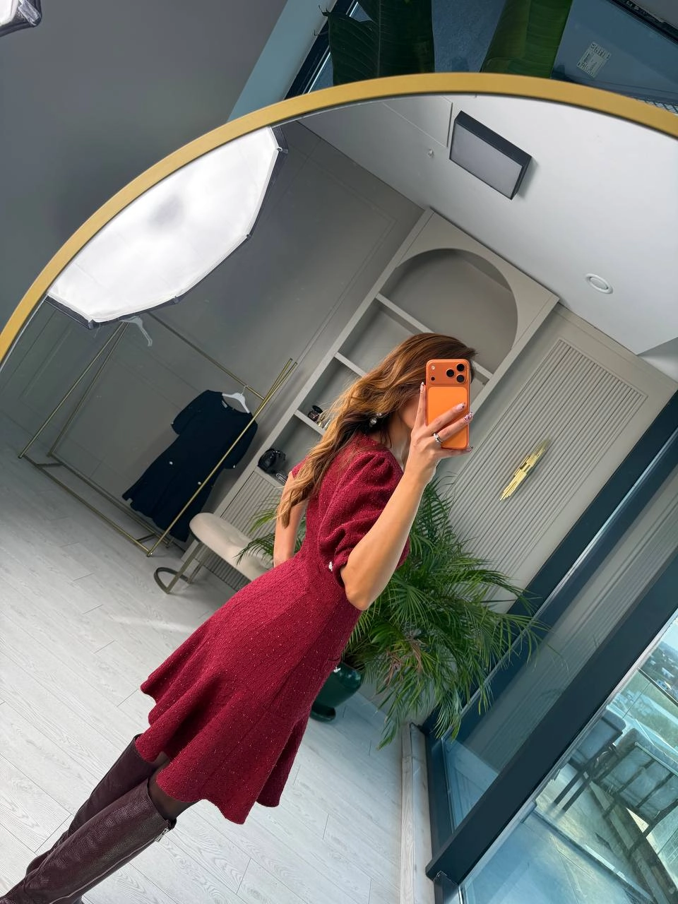 Bordo%20Kol%20Detay%20İnci%20Düğmeli%20Tuvid%20Kumaş%20Elbise