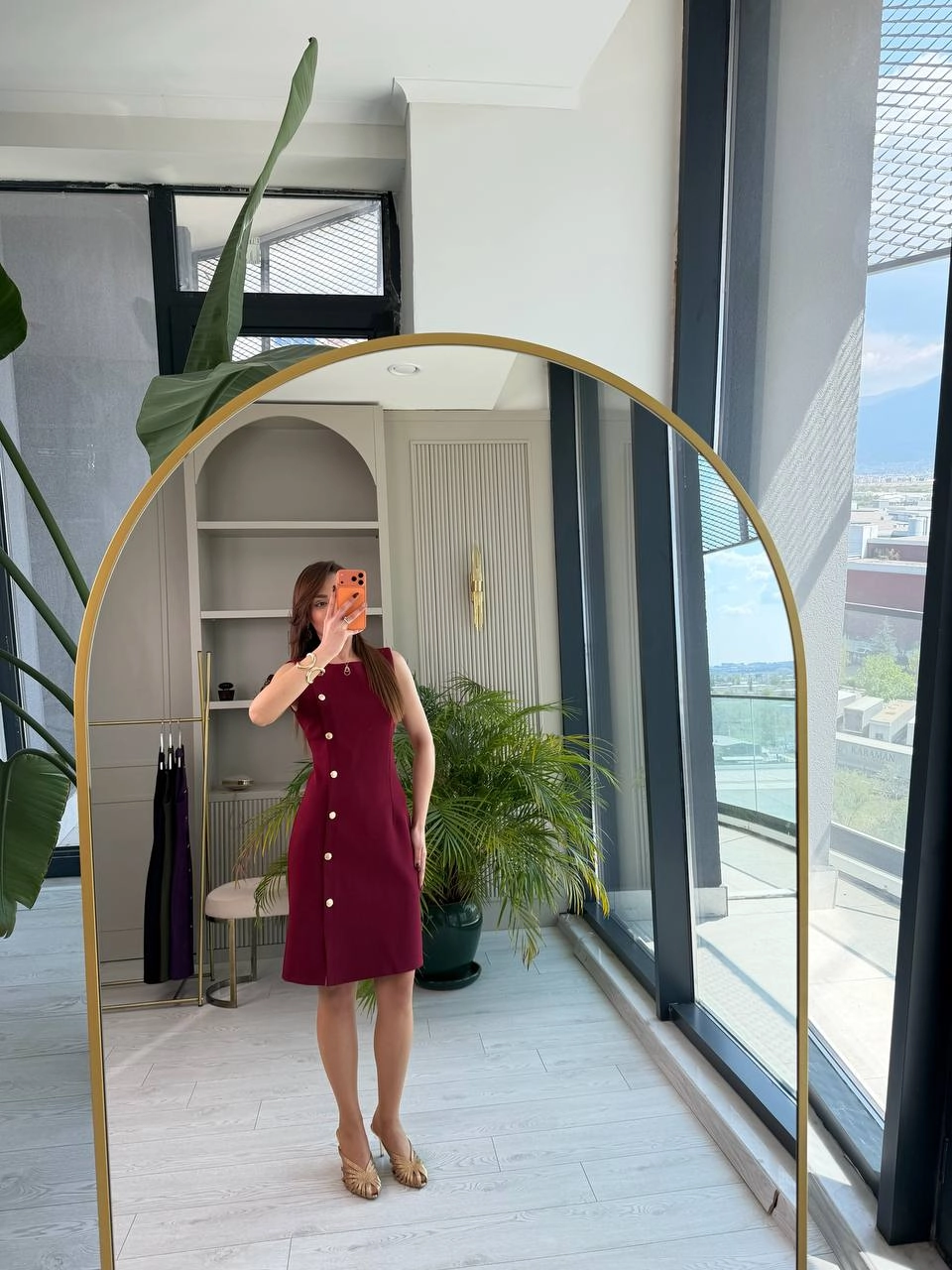 Bordo%20Düğme%20Detaylı%20Lüks%20Double%20Atlas%20Kumaş%20Elbise