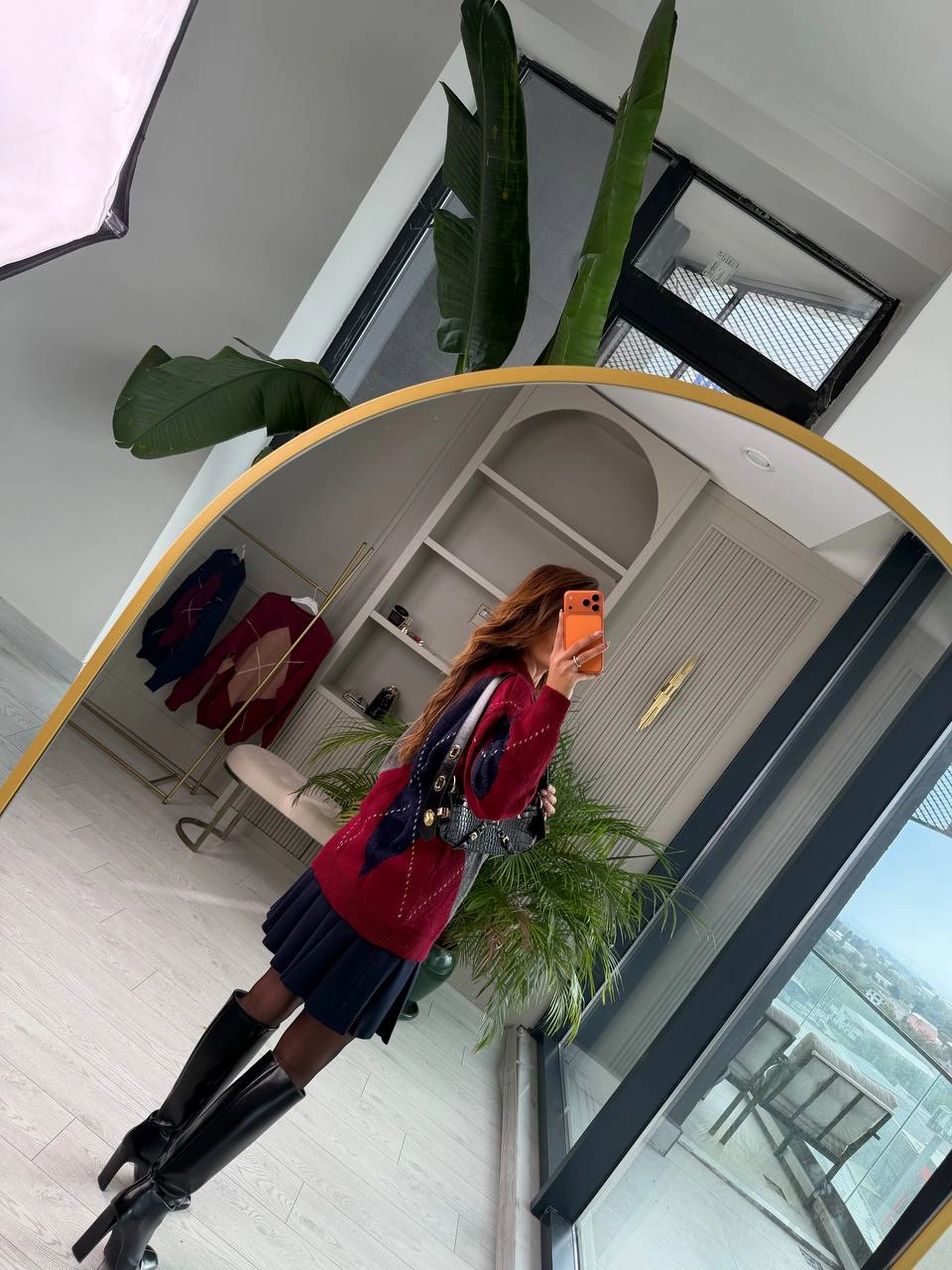 Bordo%20Zemin%20Lacivert%20Gri%20Baklava%20Desenli%20Kazak