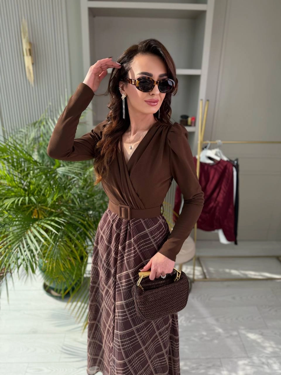 Kahverengi%20Ekose%20Desen%20Kemerli%20Astarlı%20Elbise