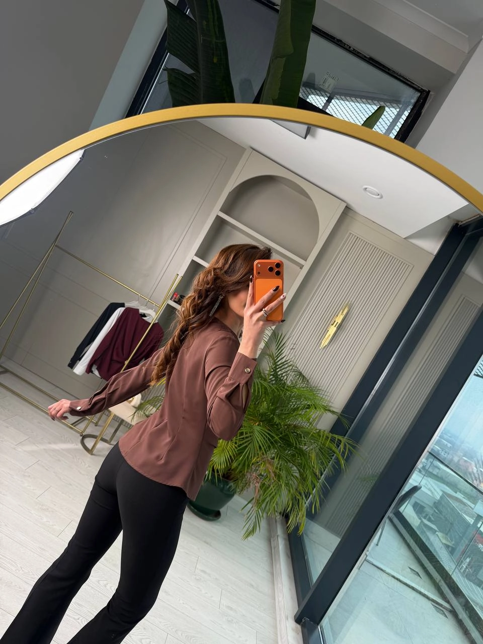 Kahverengi%20Bel%20Detay%20Krep%20Saten%20Bluz