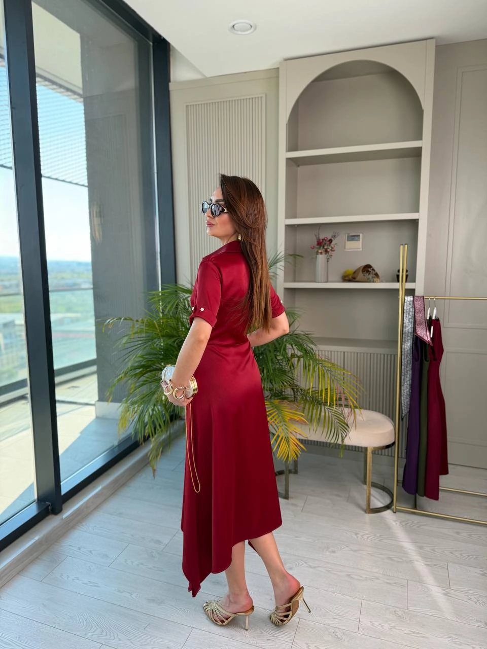 Bordo%20Fularlı%20Tok%20Saten%20Elbise