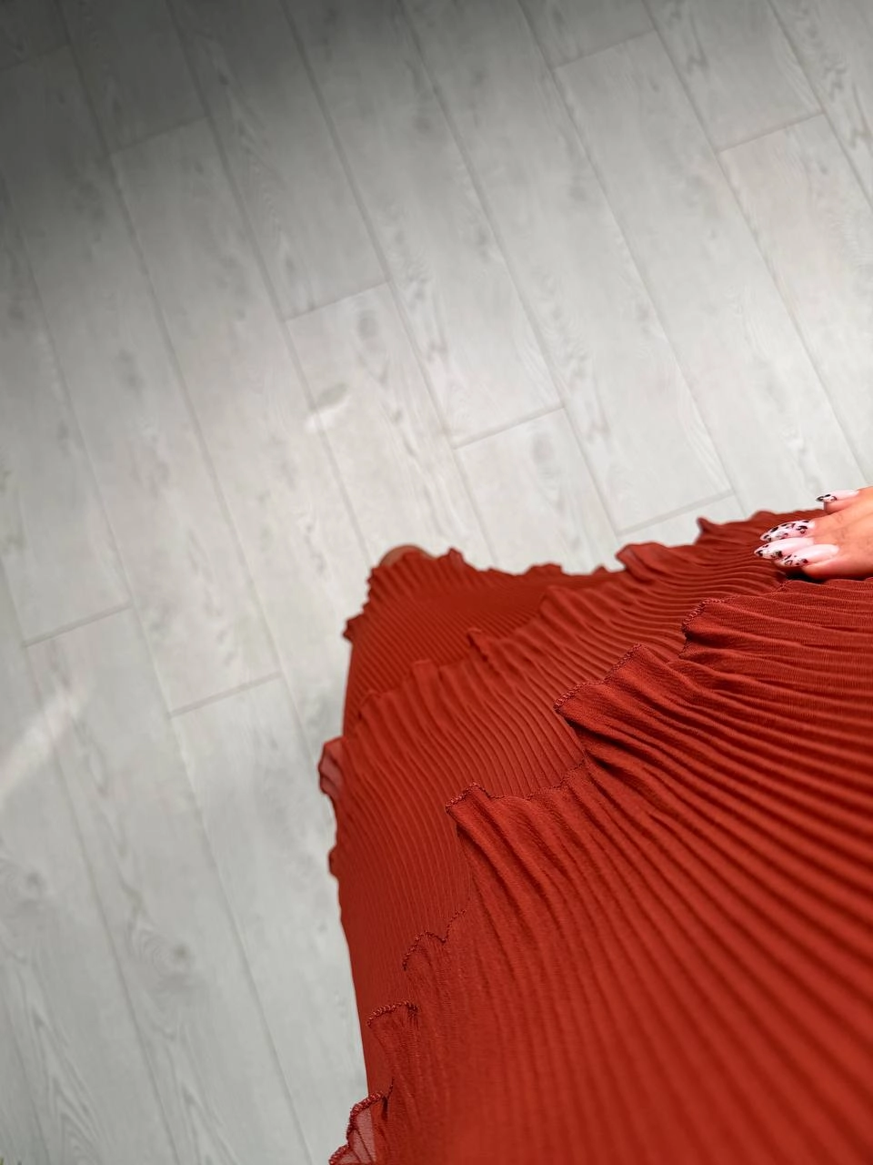 Kiremit%20Piliseli%20Katlı%20Astarlı%20Uzun%20Kol%20Premium%20Şifon%20Elbise