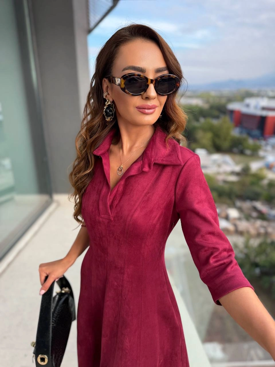 Bordo%20Yaka%20Detay%20Nubuk%20Süet%20Elbise