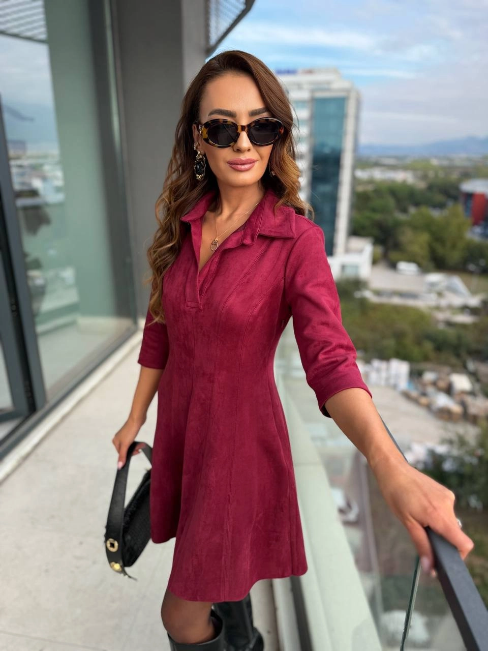Bordo%20Yaka%20Detay%20Nubuk%20Süet%20Elbise