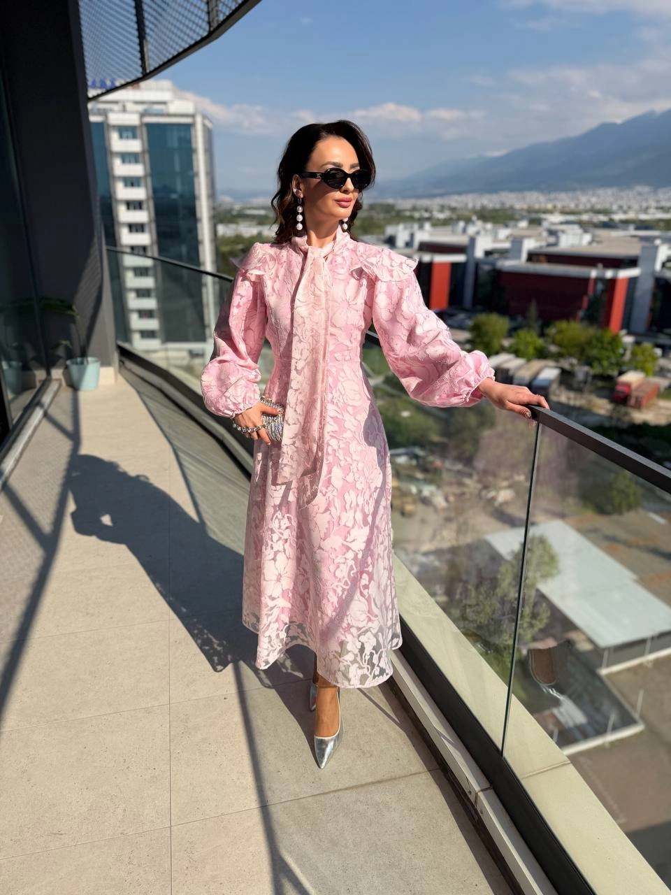 Pembe%20Astarlı%20İthal%20Desenli%20%100%20Pamuklu%20Elbise