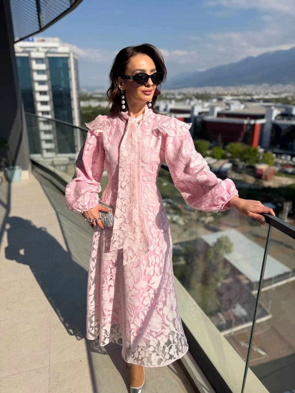 Pembe%20Astarlı%20İthal%20Desenli%20%100%20Pamuklu%20Elbise