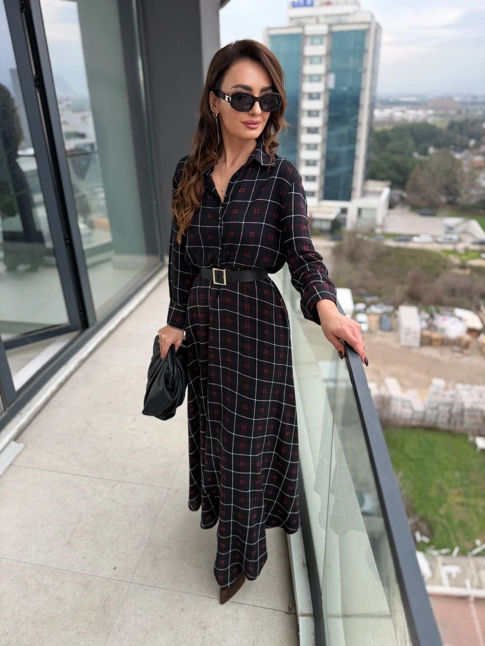 Siyah%20Ekose%20Desen%20Kemerli%20Pamuklu%20Viskon%20Kumaş%20Gömlek%20Elbise