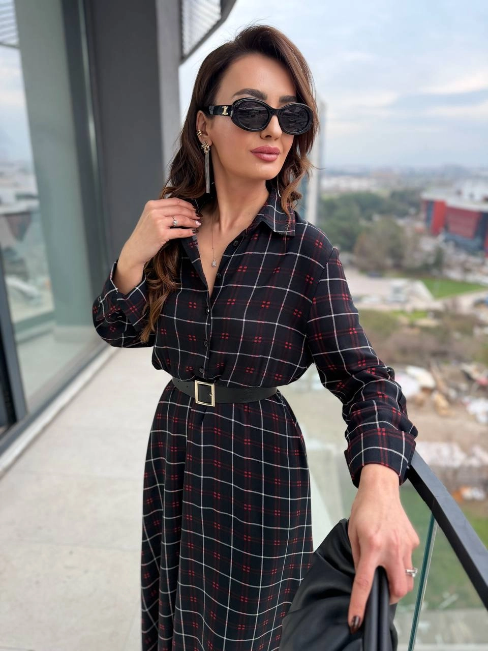 Siyah%20Ekose%20Desen%20Kemerli%20Pamuklu%20Viskon%20Kumaş%20Gömlek%20Elbise